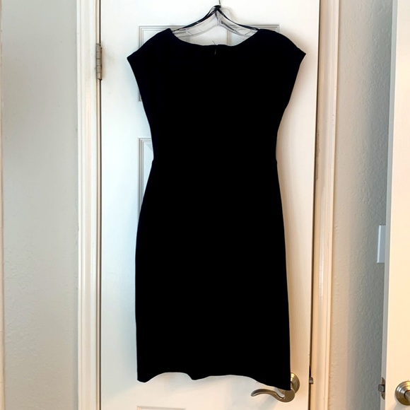 Suzi Chin for Maggy Boutique - Little black dress with empire waist. - Picture 3 of 6